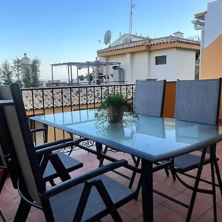Apartment Hermoso De 2 Dormitorios, Gran Terraza, Vistas Al Mar Y Cerca De La Playa 